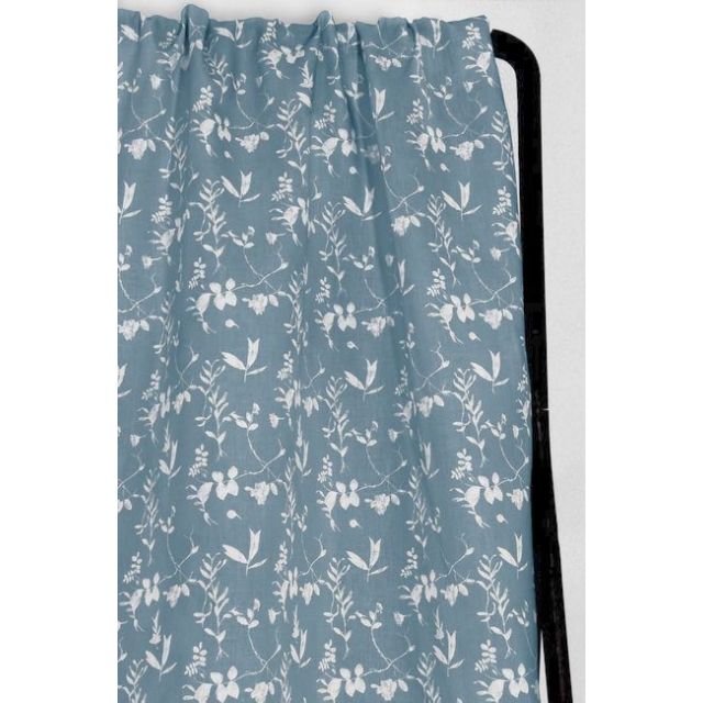 Flora Blue Mist - Curtain fabric with blue botanical print