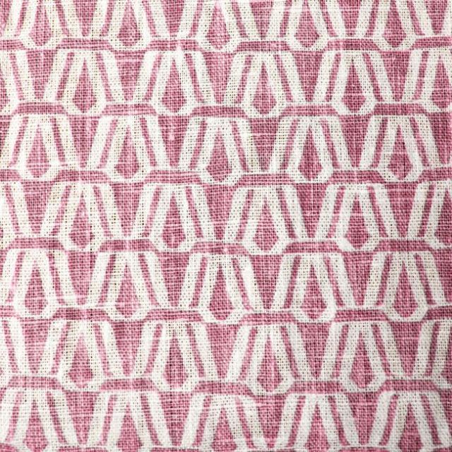 Ilva Dusty Pink - White linen fabric, Pink contemporary print