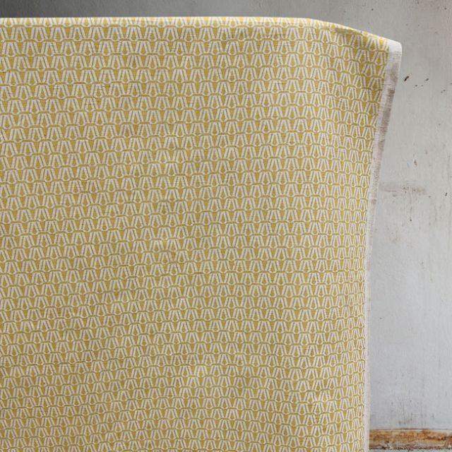 Elva Mustard - Natural curtain fabric, Yellow contemporary print