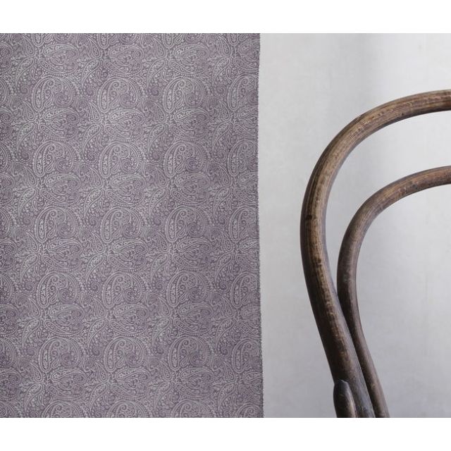 Gigi New Fig - White fabric with purple paisley print, 100% linen