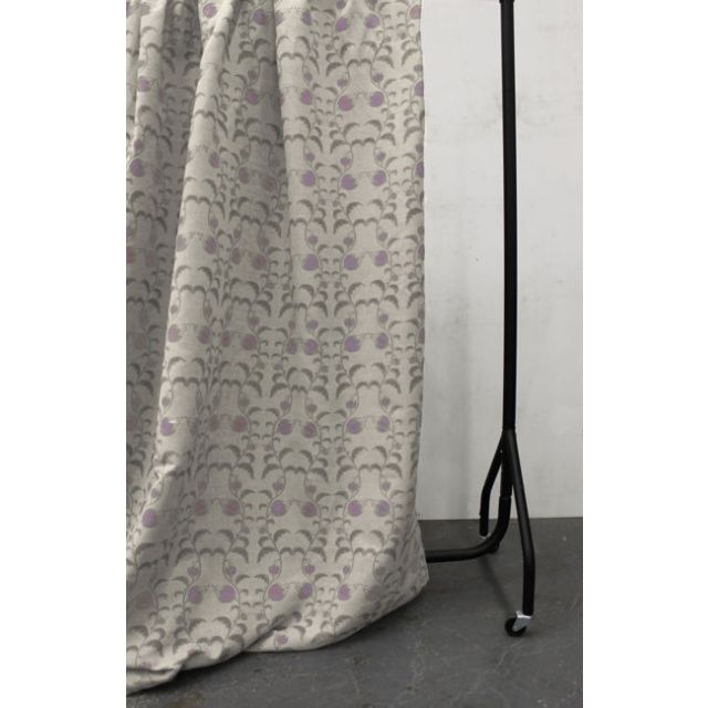 Dana Powder Plum - Curtain fabric with dusty purple / grey flower print