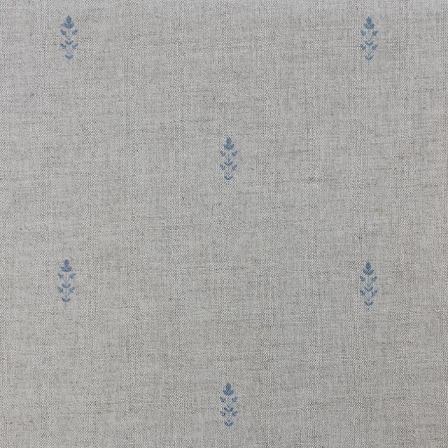Asli True Blue - Natural fabric with classical Blue pattern
