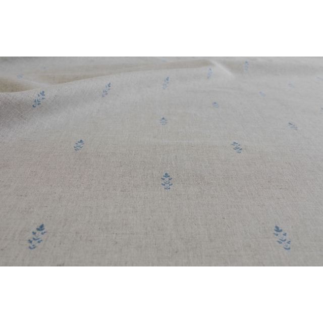 Asli True Blue - Natural fabric with classical Blue pattern