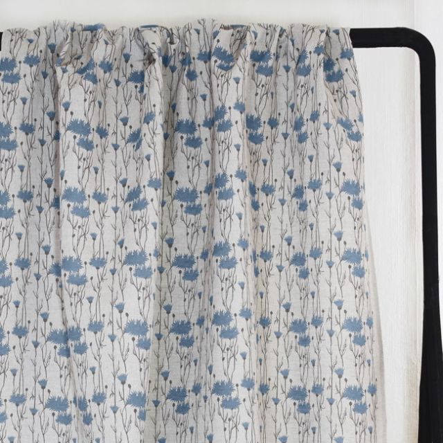 Margrete True Blue - Curtain fabric with blue print