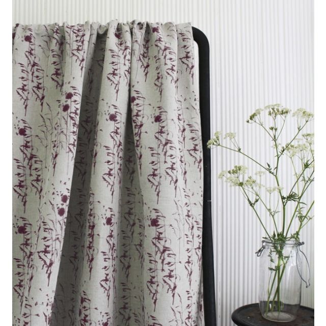 Breeze Wine - Curtain fabric with Red botanical pattern