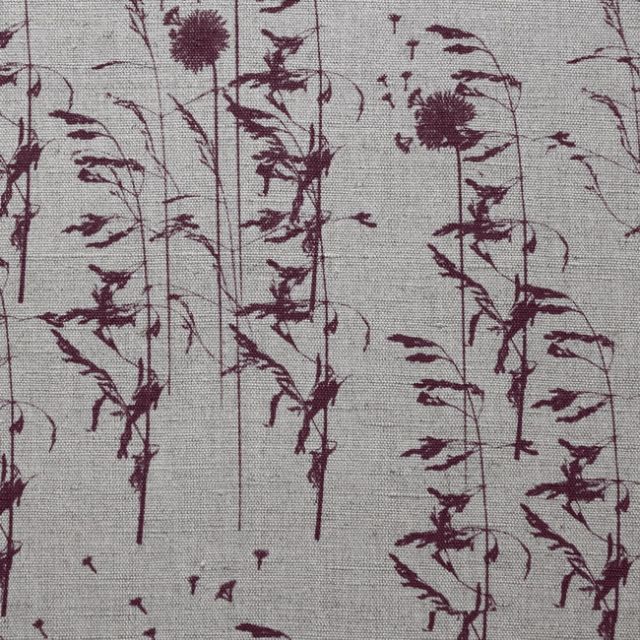 Breeze Wine - Curtain fabric with Red botanical pattern